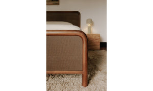 Rye Queen Bed Warm Brown