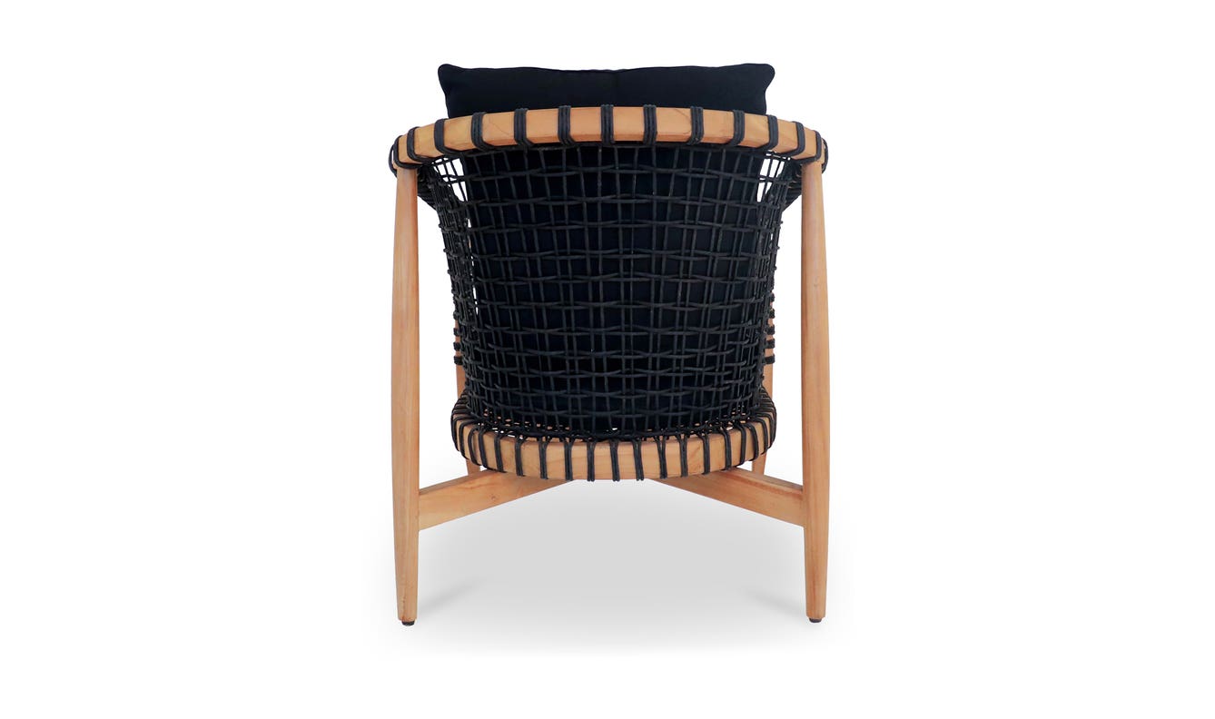 lifestyle view of Kuna Outdoor Lounge Chair Black luxury Chair