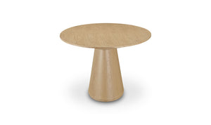 lifestyle view of Otago Oval Dining Table Oak luxury Kitchen & Dining Room Table