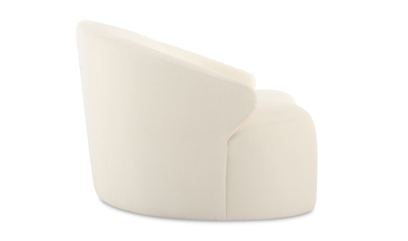 lifestyle view of Cove Outdoor Sofa luxury Chair