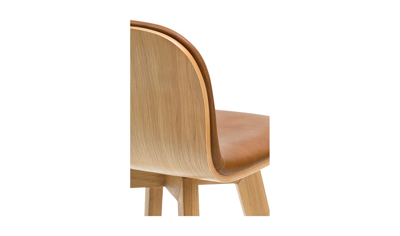 lifestyle view of Napoli Leather Counter Stool Tan luxury Chair