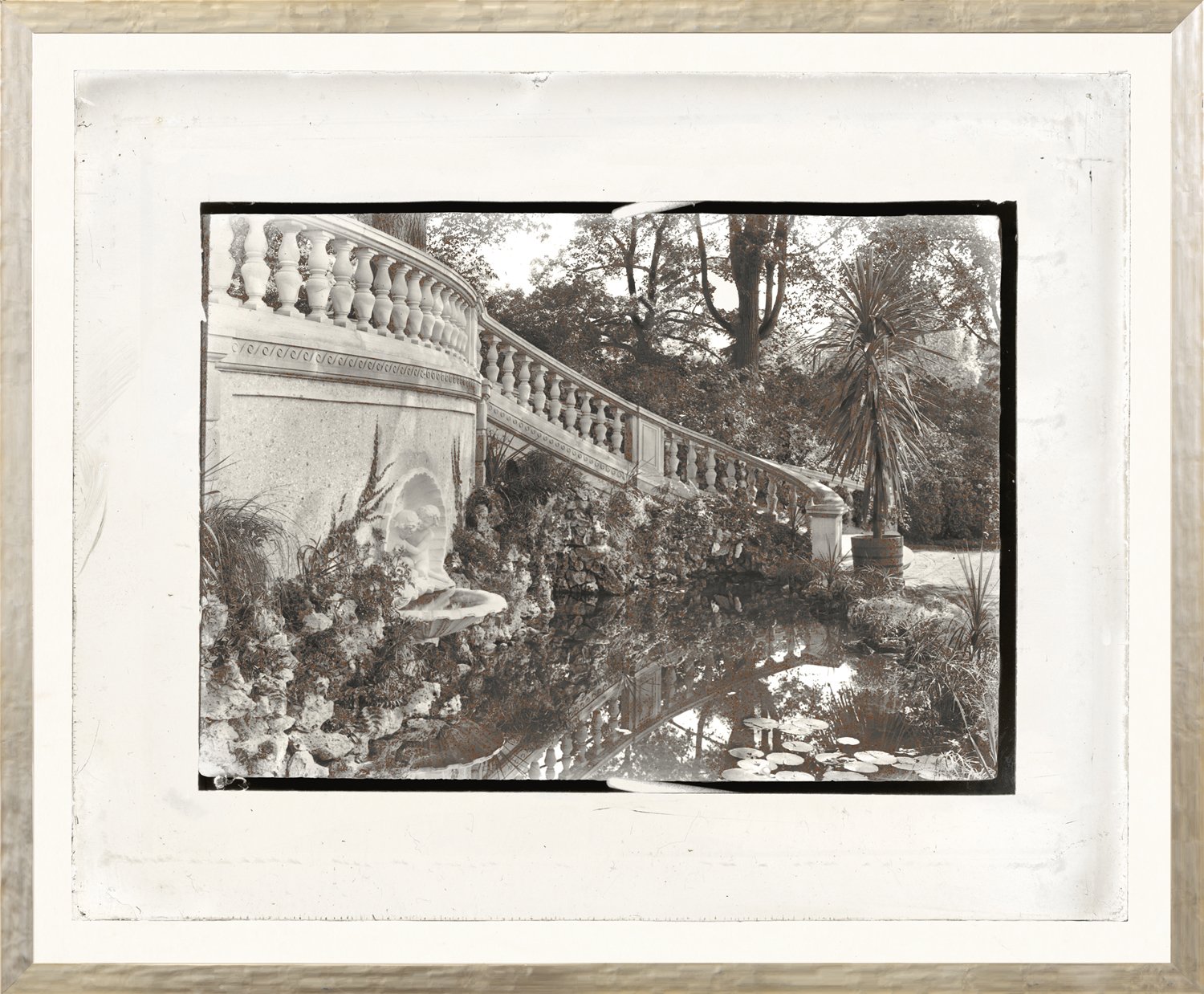 front view of Garden Lantern Slides V C. 1930 luxury Artwork