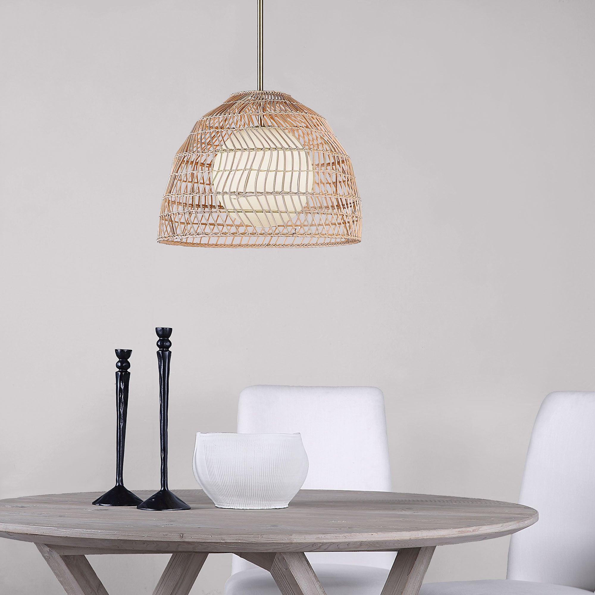 detail view of Palm luxury Lighting